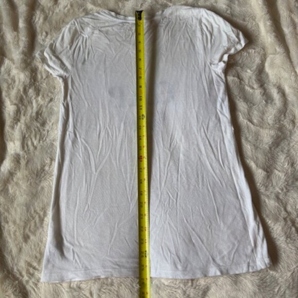 2/$30 Gap New York White Crewneck Short Sleeve Ladies Graphic T-shirt Size M - Picture 6 of 8